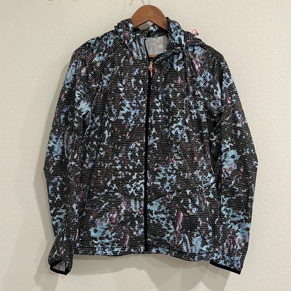 EUC Lululemon Back Pack It Jacket Floral Sport Tranquil Blue size 8